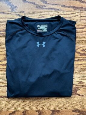 Under Armour Black Short Sleeve Performance Tee